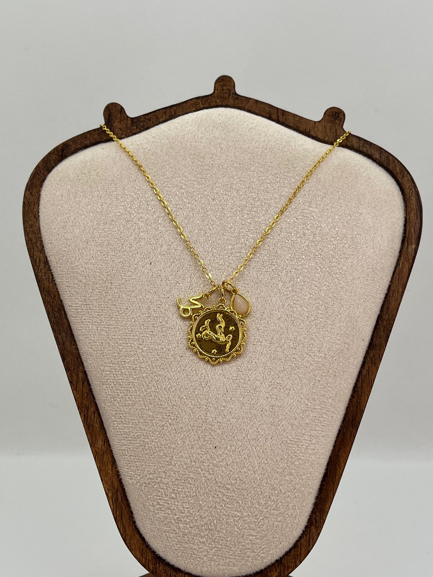 Collier Astrologique Doré