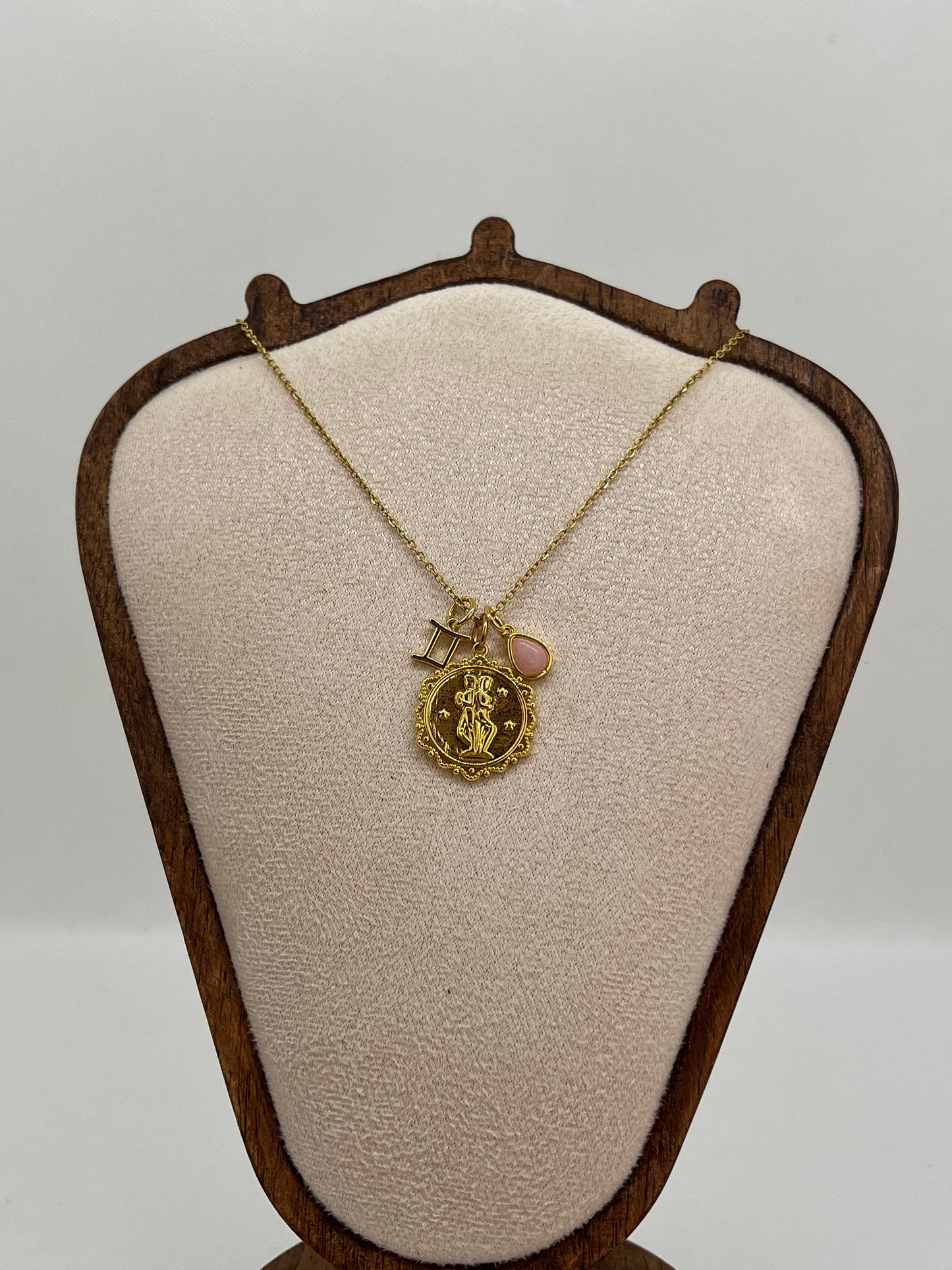 Collier Astrologique Doré