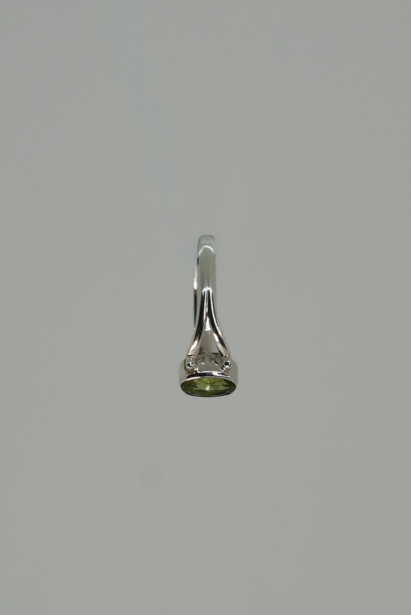 Bague Péridot en Argent 925 — Vitalité & Joie