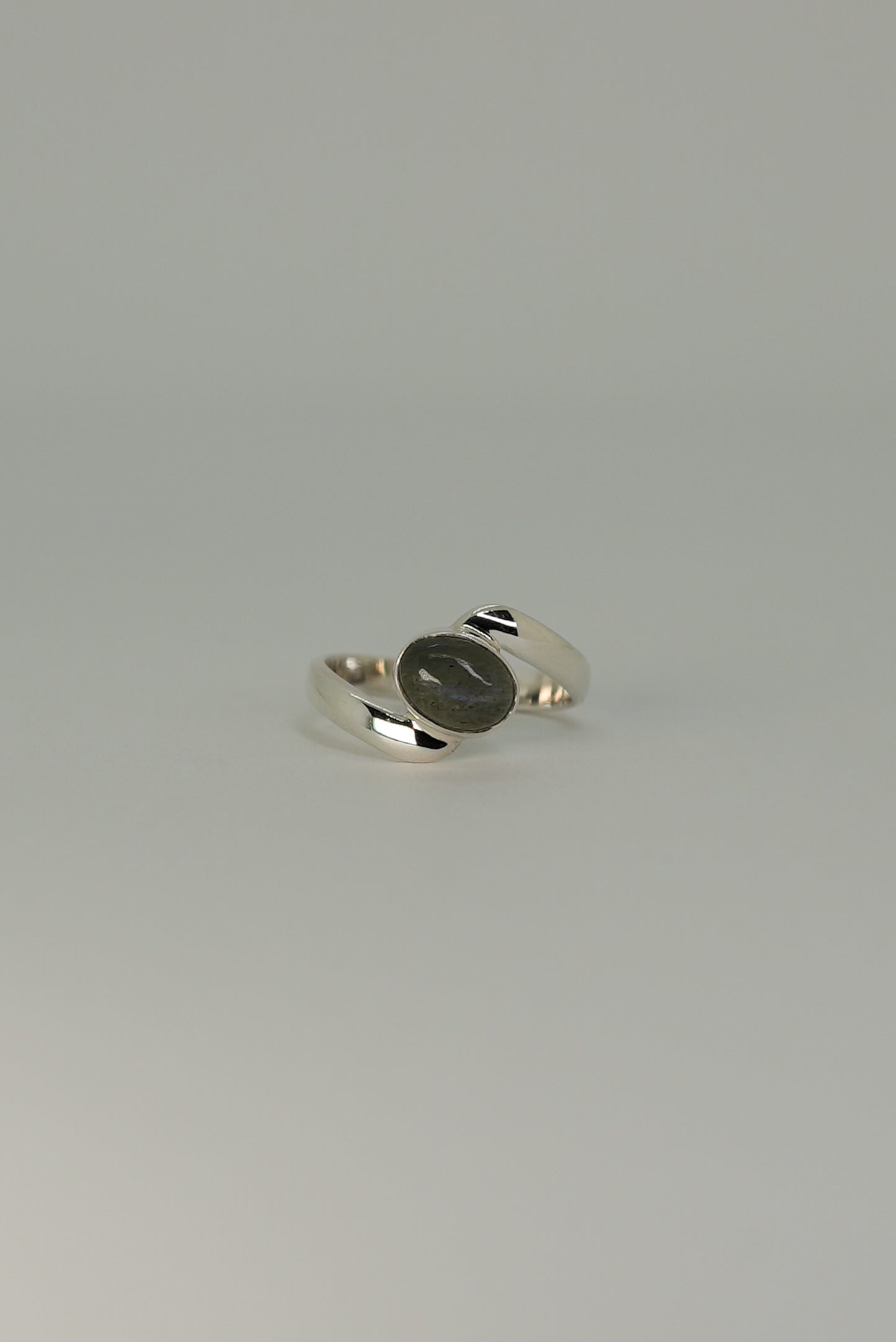 Bague Labradorite en Argent 925 — Protection & Intuition