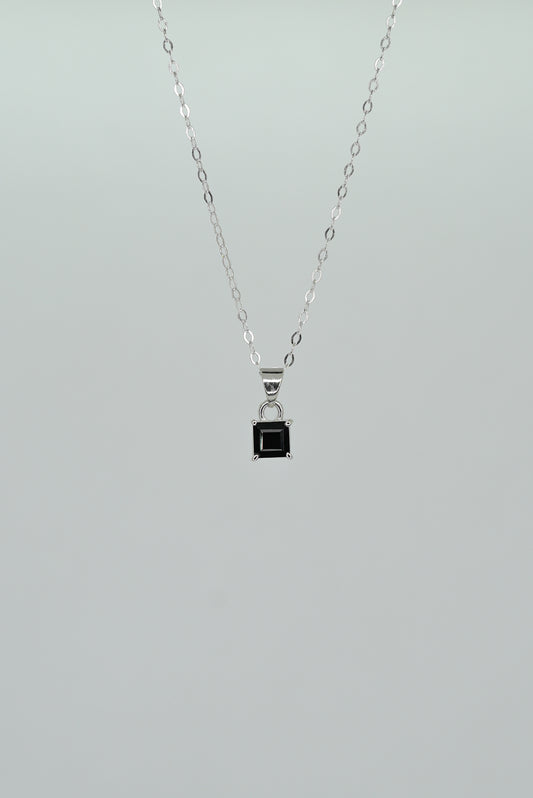 Collier Onyx Noir en Argent 925 — Protection & Confiance