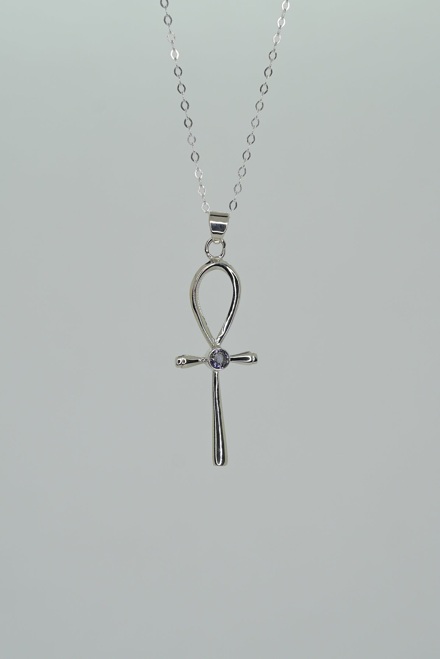 Collier Croix Ankh en Argent 925 avec Iolite — Intuition & Protection