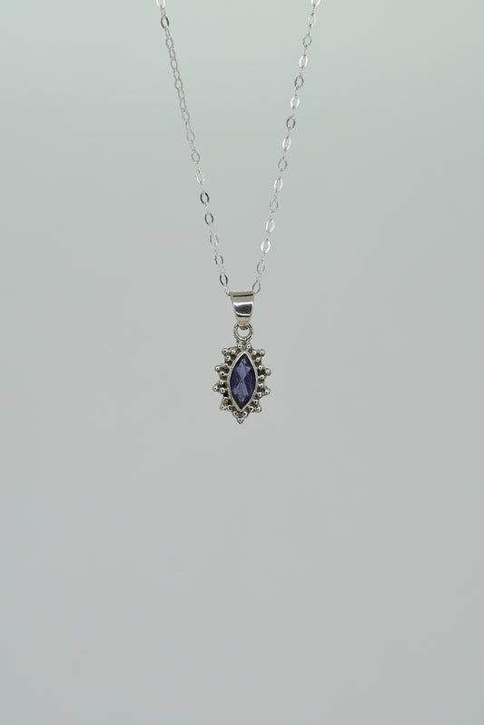 Collier Iolite en Argent 925 — Clarté & Intuition