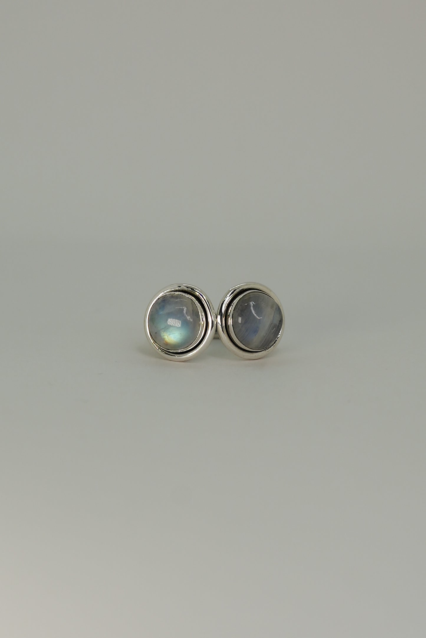 Bague Double Pierre Pierre de Lune en Argent 925 – Mystique & Élégance Urbaine