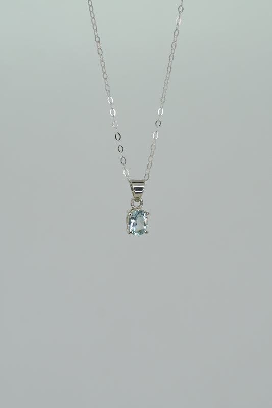 Collier Topaze Bleue en Argent 925 - Élégance & Sérénité