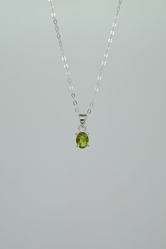 Collier Péridot en Argent 925 – Vitalité & Harmonie