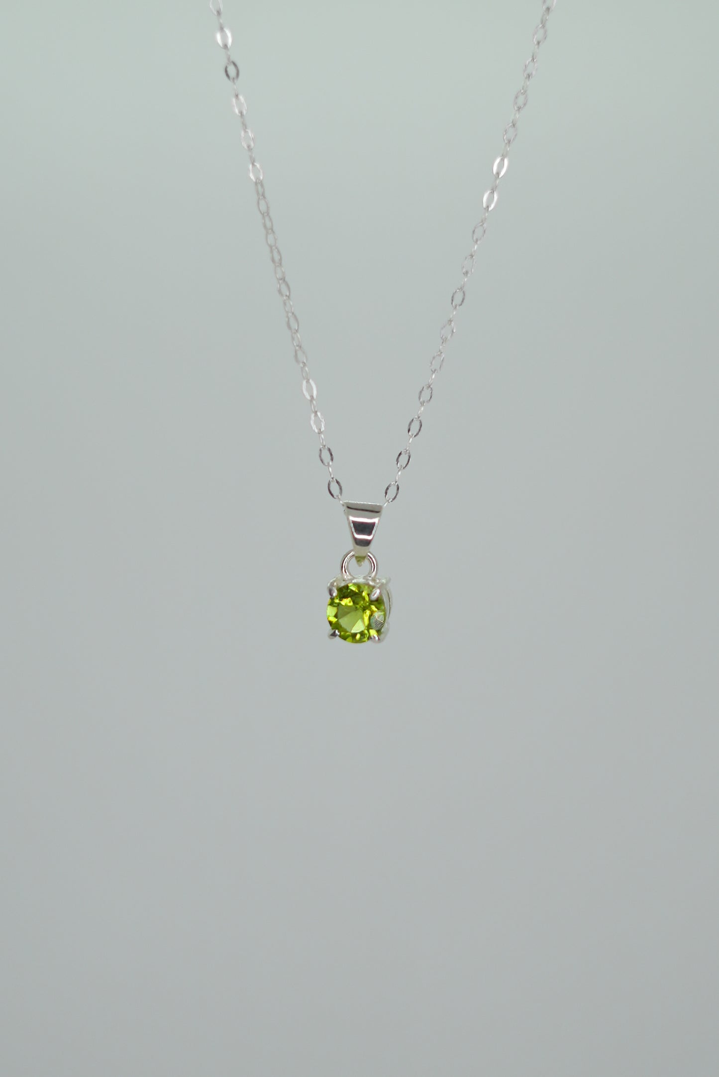 Collier Péridot en Argent 925 — Vitalité & Harmonie