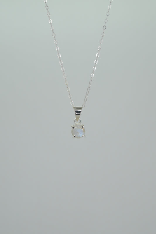 Collier Pierre de Lune en Argent 925 — Féminité & Intuition