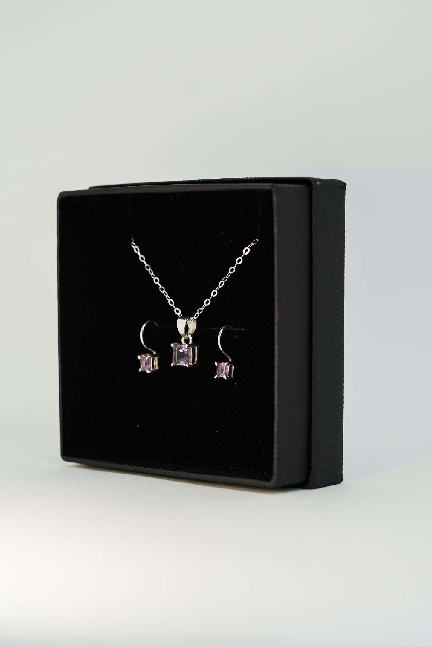 Parure en Améthyste Naturelle Argent 925 – Sérénité & Élégance