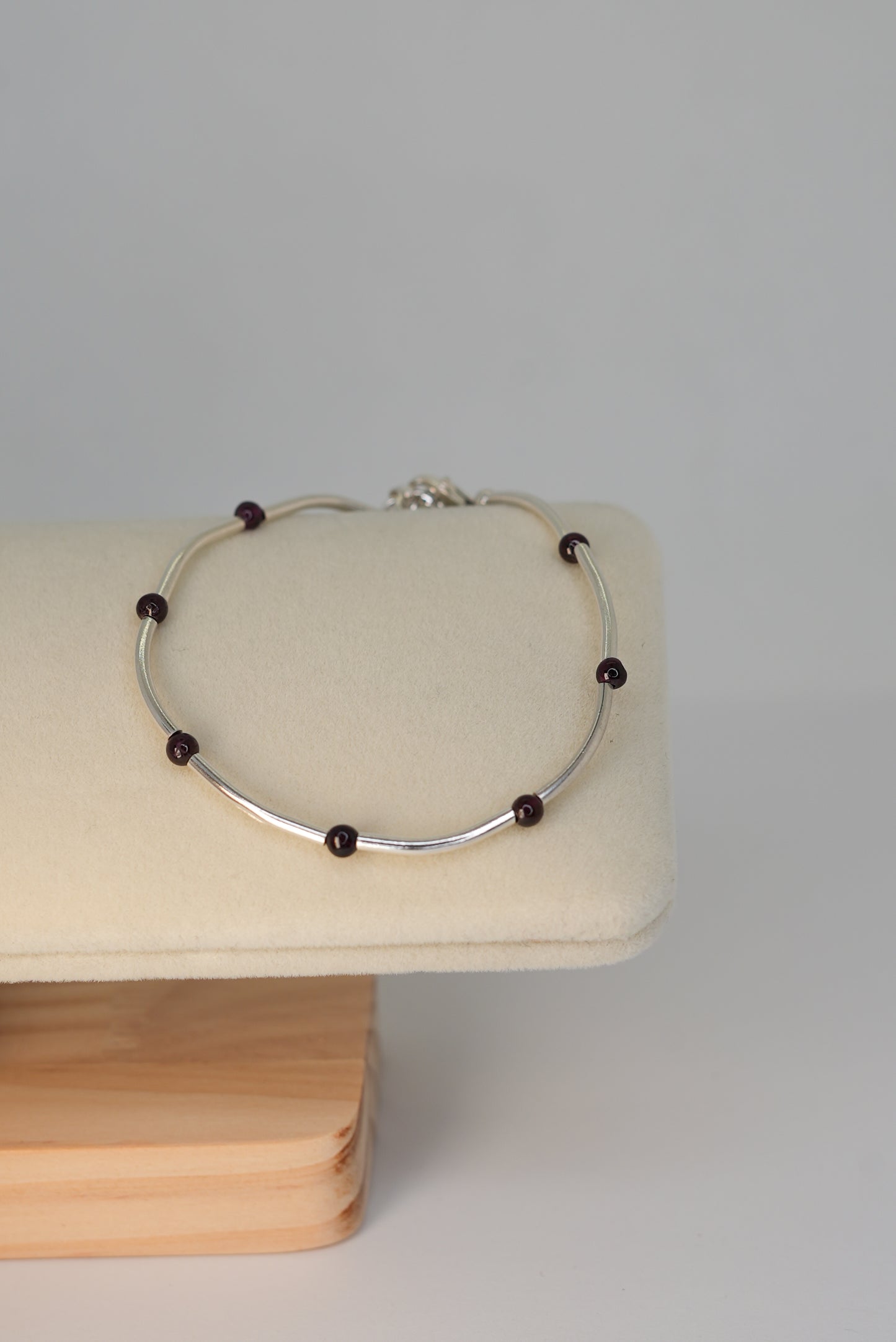 Bracelet Grenat en Argent 925 – Force & Vitalité